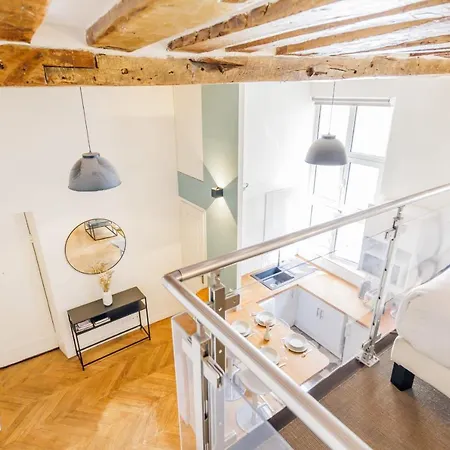 Superb & Typically Parisian Duplex - 1br4p - G Διαμέρισμα Παρίσι